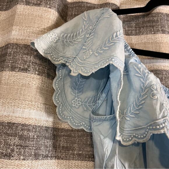 Sim‎ & Sam Blue Chambray Crop Top Size XL - Picture 3 of 8